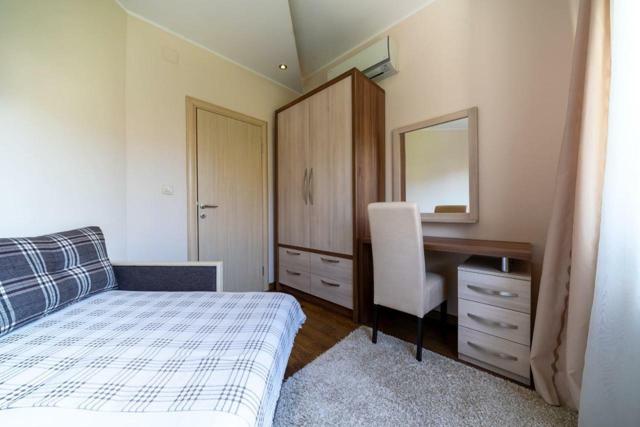 Apartments Crystall Budva Exterior foto